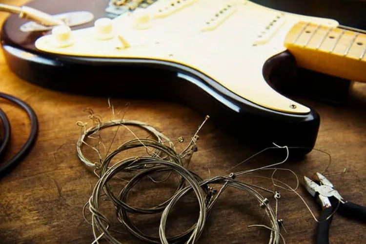 How often do pros change guitar strings