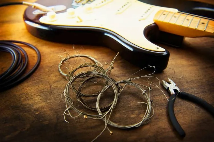 How to Recycle Guitar Strings