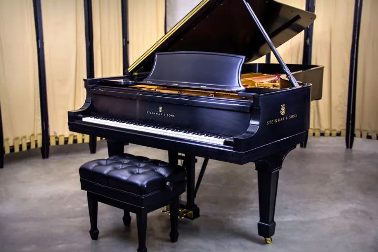 Identifying a Fair Price for a Steinway Piano